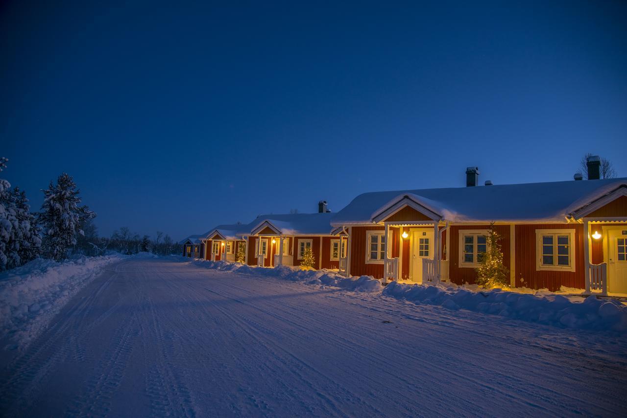 Aurora Mountain Cabins & Hostel Lannavaara Exteriör bild