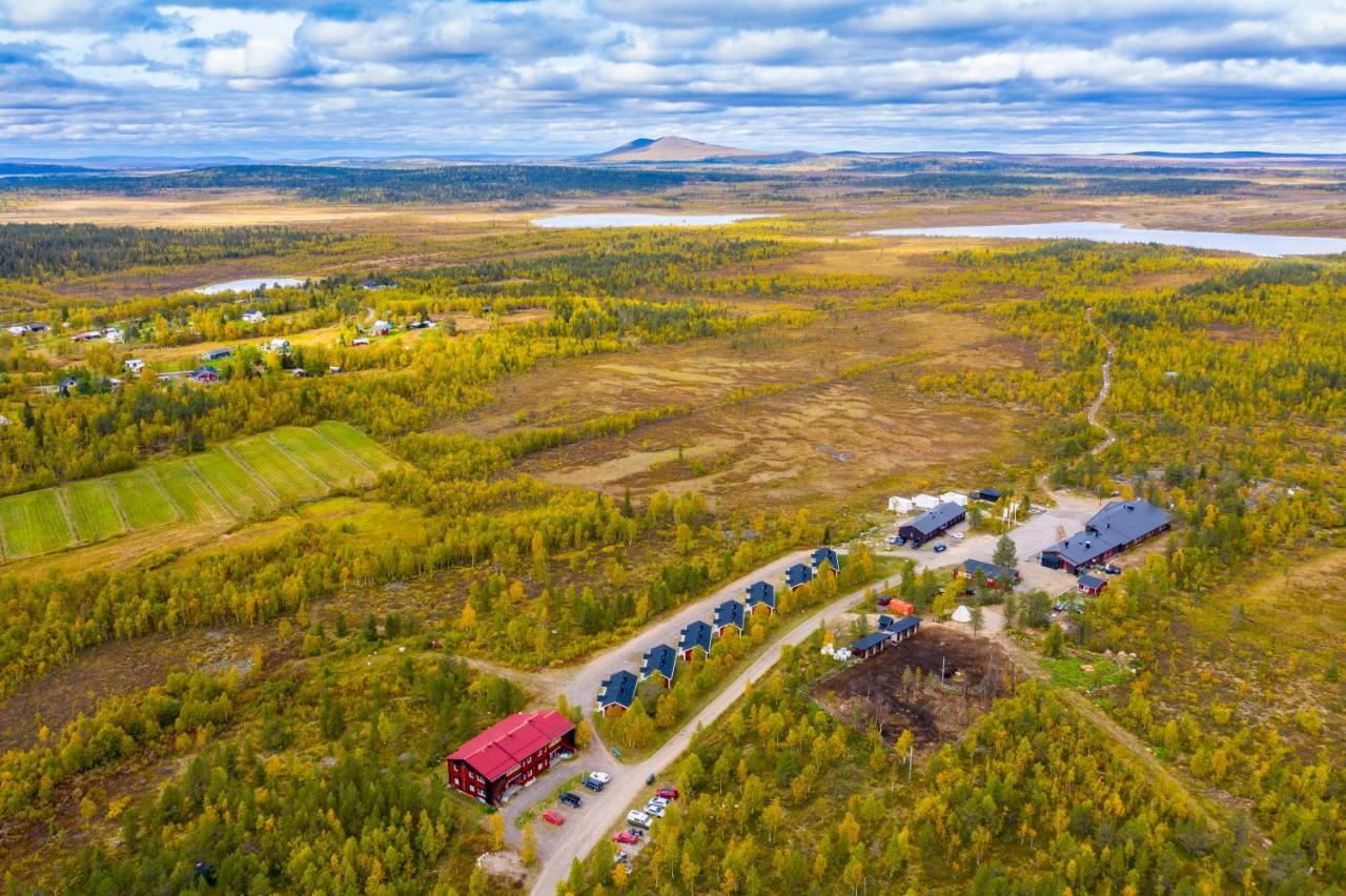 Aurora Mountain Cabins & Hostel Lannavaara Exteriör bild